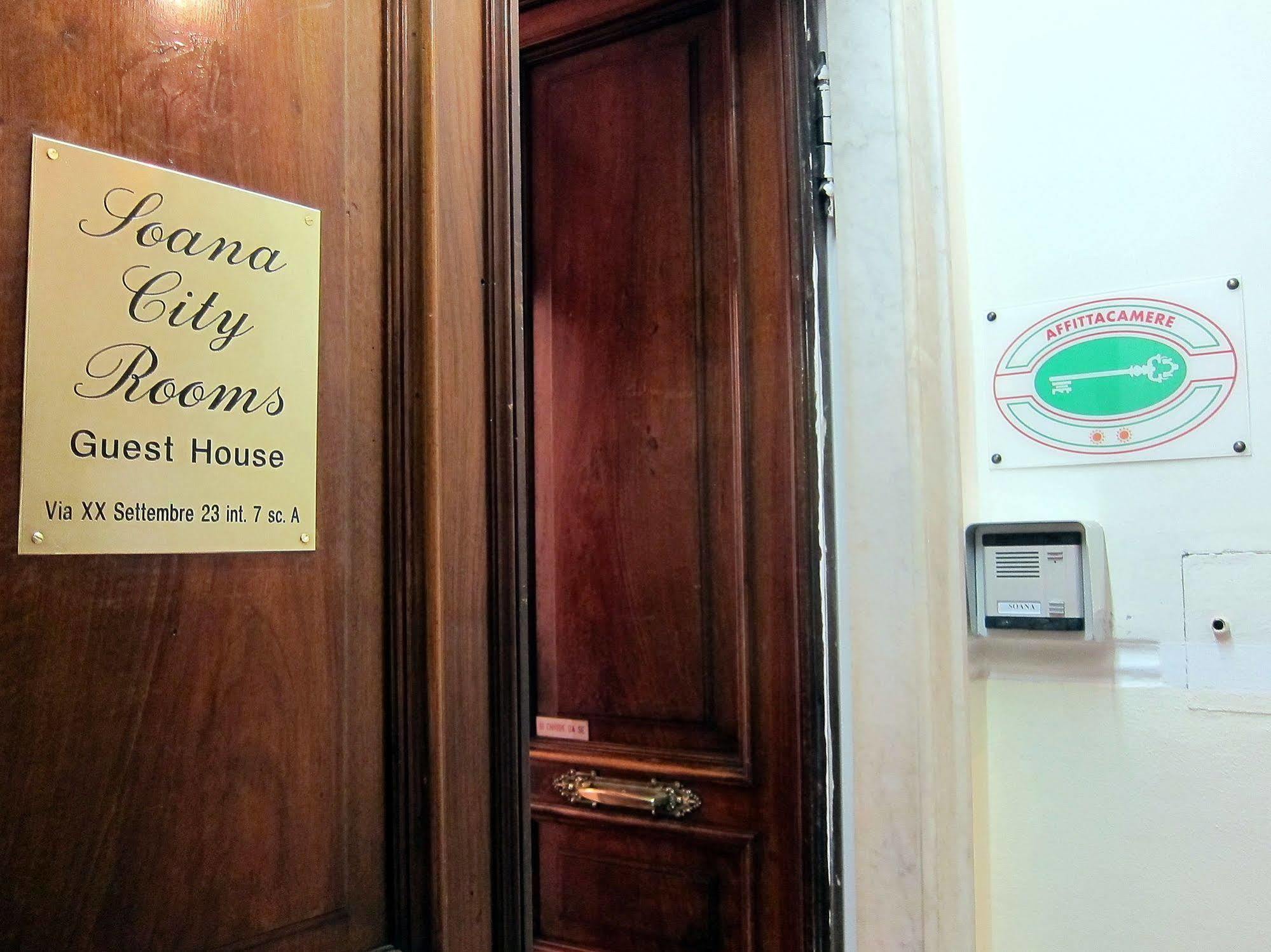 Soana City Rooms Genoa Bagian luar foto