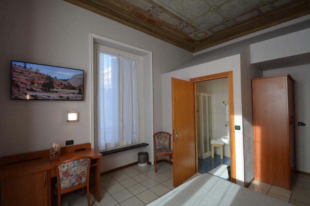 Soana City Rooms Genoa Bagian luar foto