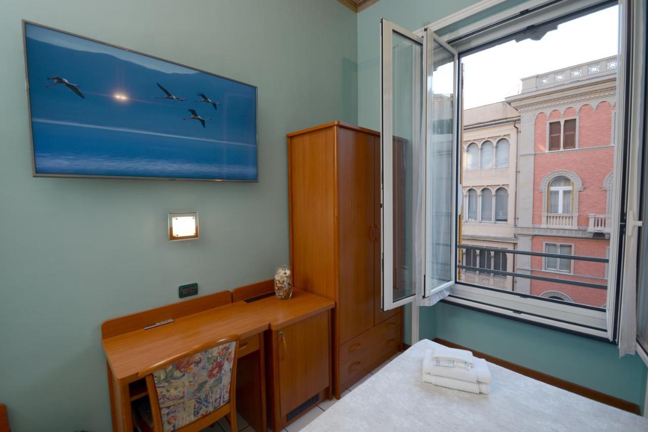 Soana City Rooms Genoa Bagian luar foto