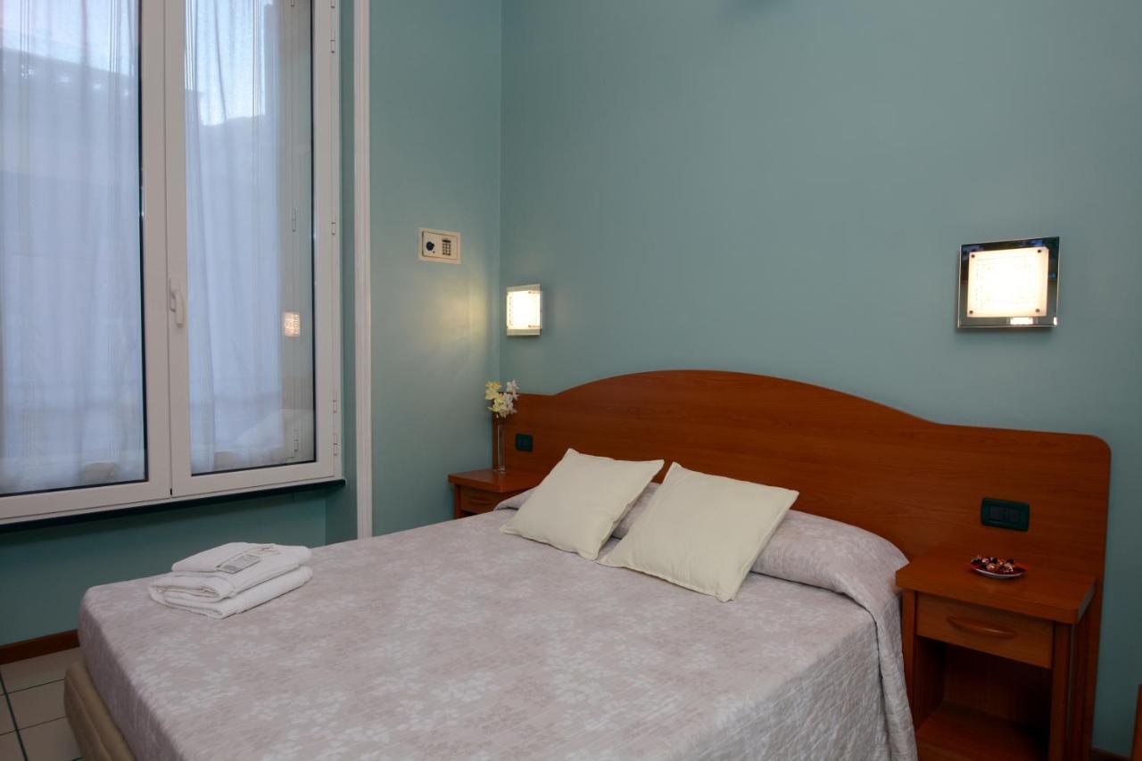 Soana City Rooms Genoa Bagian luar foto