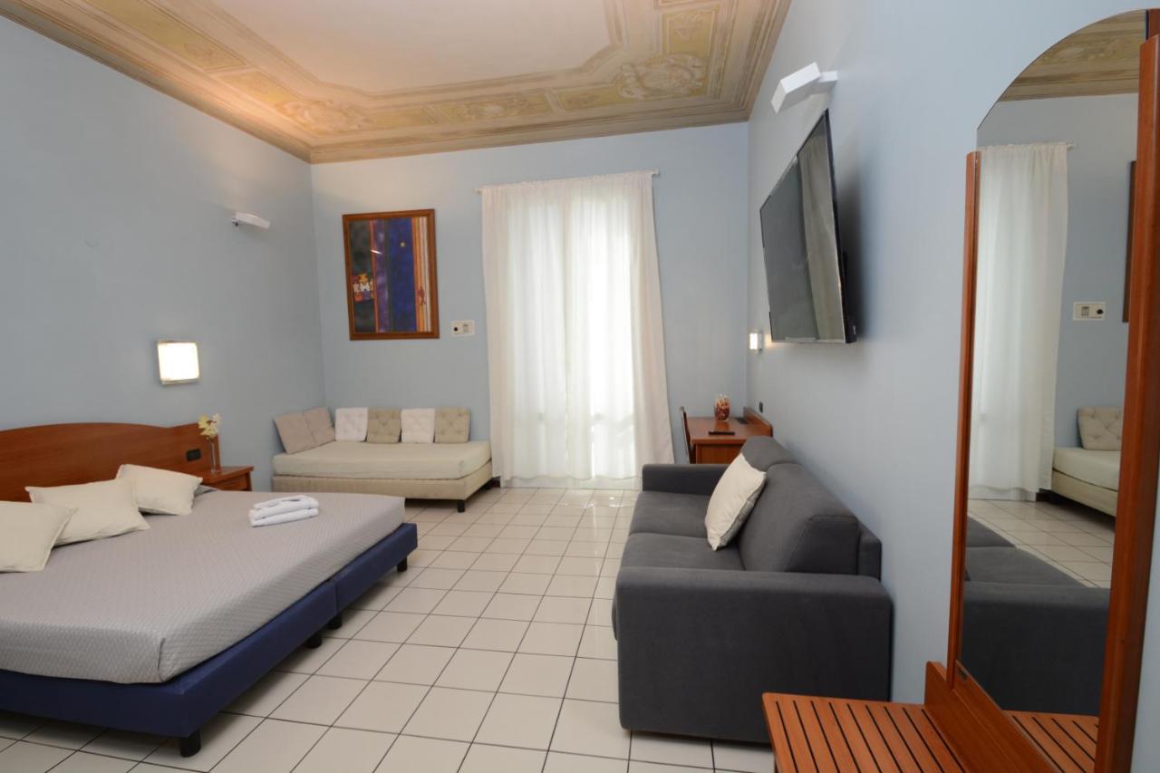 Soana City Rooms Genoa Bagian luar foto