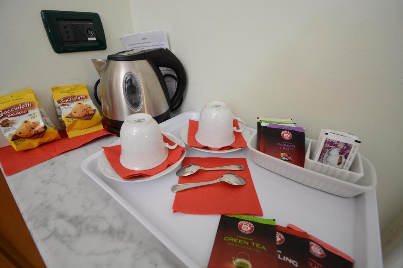 Soana City Rooms Genoa Bagian luar foto